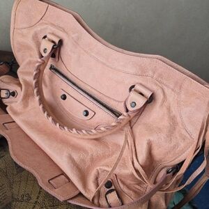100% Authentic Balenciaga City Bag In Vieux Rose